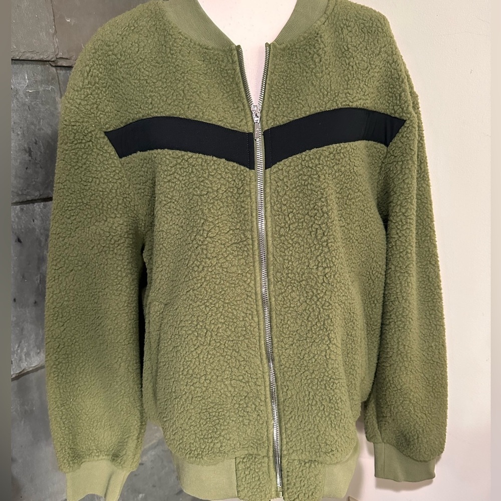 Zyia Forest Green Zip Fleece Jacket